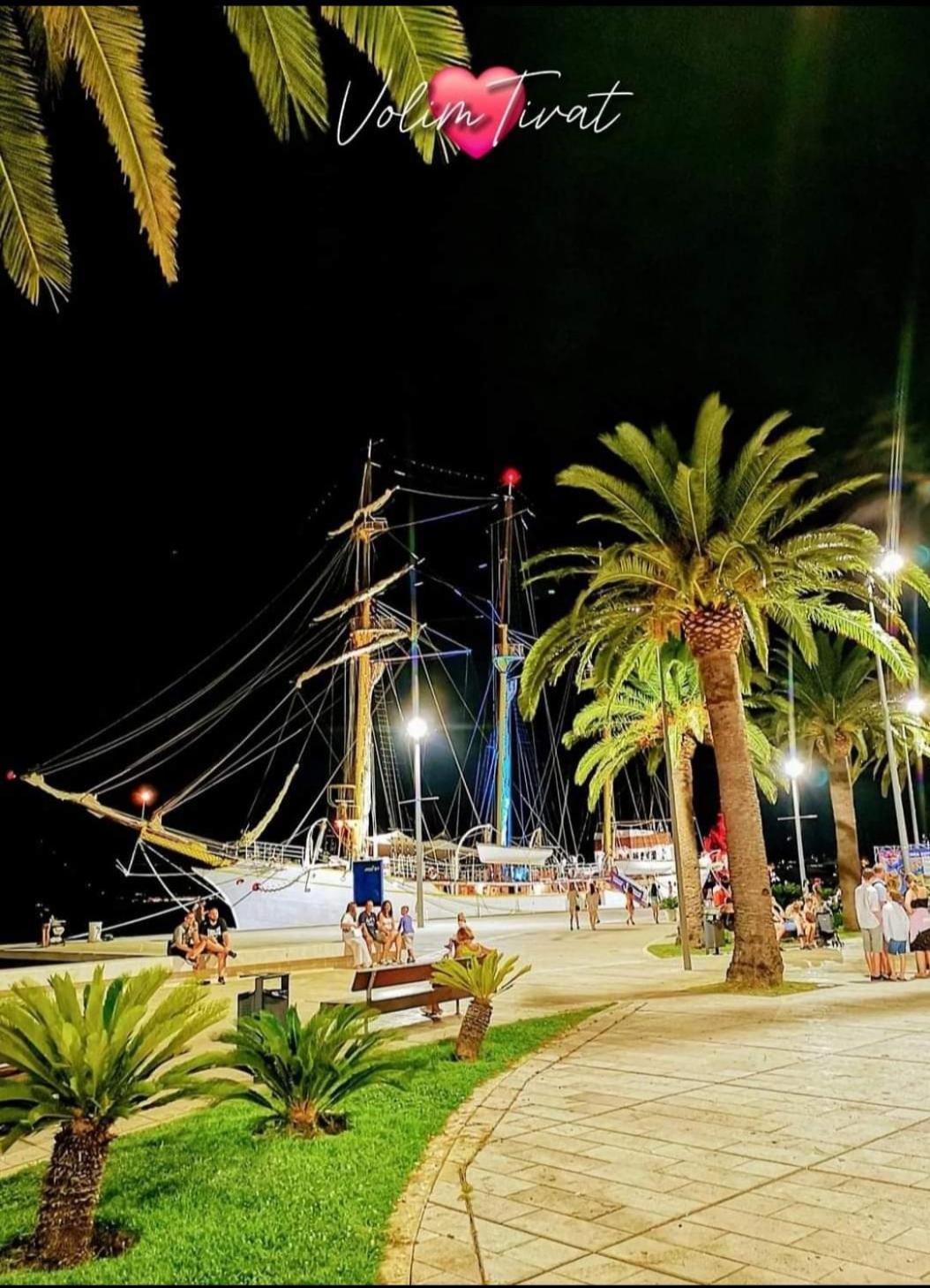 Apartmani Bekonja Tivat Exteriör bild