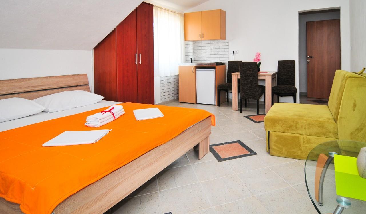 Apartmani Bekonja Tivat Exteriör bild